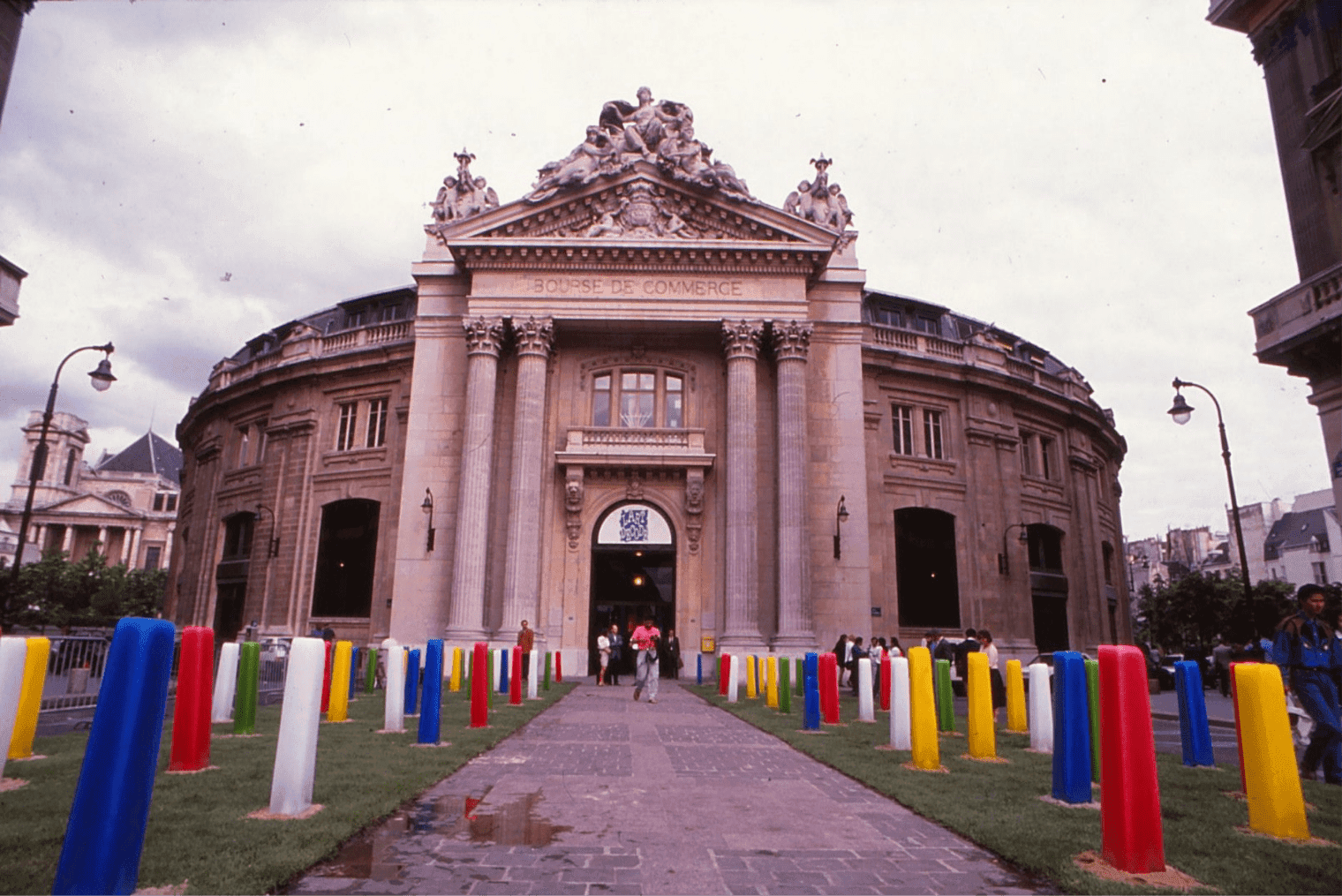 EXPOSITION L’ART DÉCODÉ, BOURSE DE COMMERCE DE PARIS, 1990 : PAINS DE GLACE, BERNARD TURIN