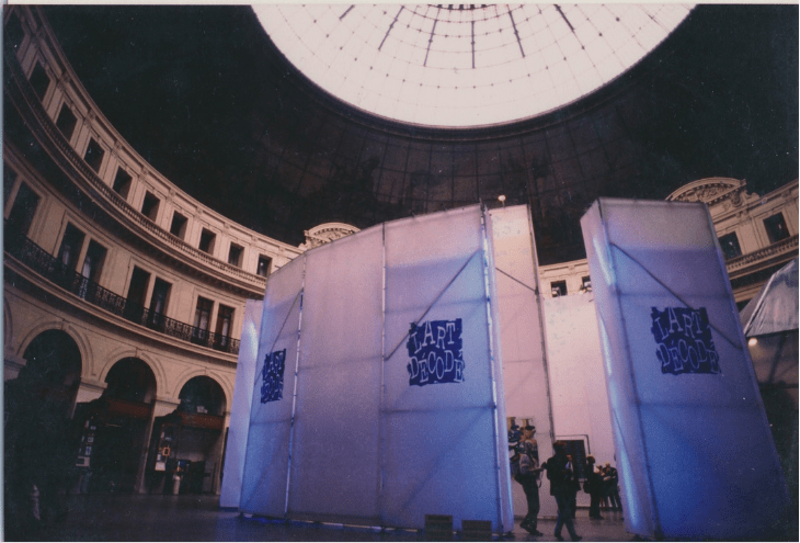 “L’Art Décodé”, Bourse de Commerce de Paris, 1990 : les cimaises